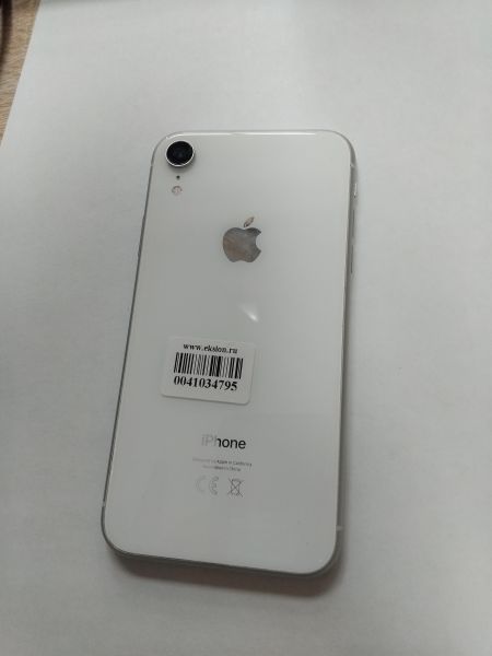 Купить Apple iPhone XR 64GB в Иркутск за 9300 руб.