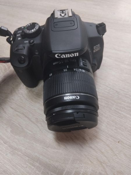Купить Canon EOS 650D kit (DS126371) с СЗУ в Иркутск за 19000 руб.