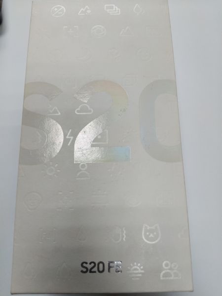 Купить Samsung Galaxy S20 FE 6/128GB (G780F) Duos в Иркутск за 11800 руб.