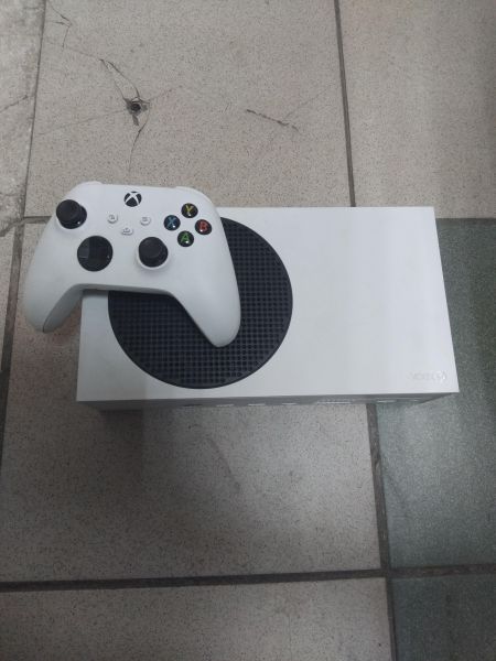 Купить Microsoft Xbox Series S 512GB (1883) в Иркутск за 16700 руб.