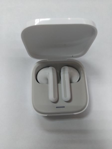 Купить Xiaomi Redmi Buds 6 Active (M2344E1) в Иркутск за 1000 руб.