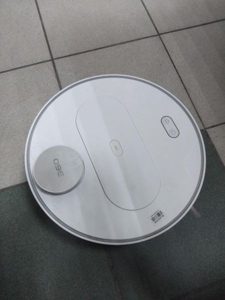 Купить 360 Robot Vacuum Cleaner S6 с СЗУ в Иркутск за 2800 руб.