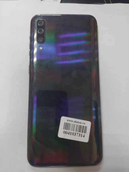 Купить Samsung Galaxy A50 2019 4/64GB (A505FN) Duos в Иркутск за 4600 руб.