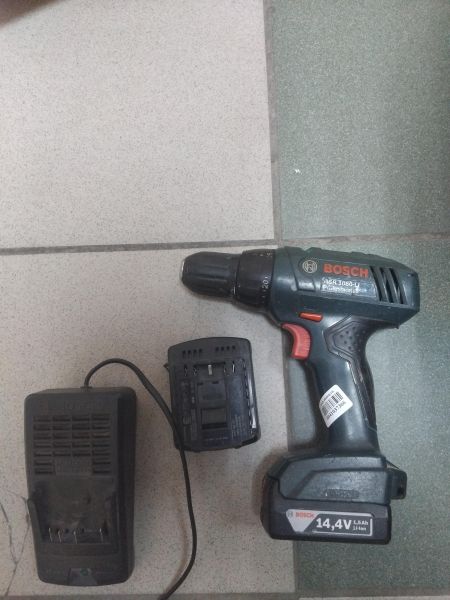 Купить Bosch GSR 1080-LI с СЗУ в Иркутск за 2200 руб.