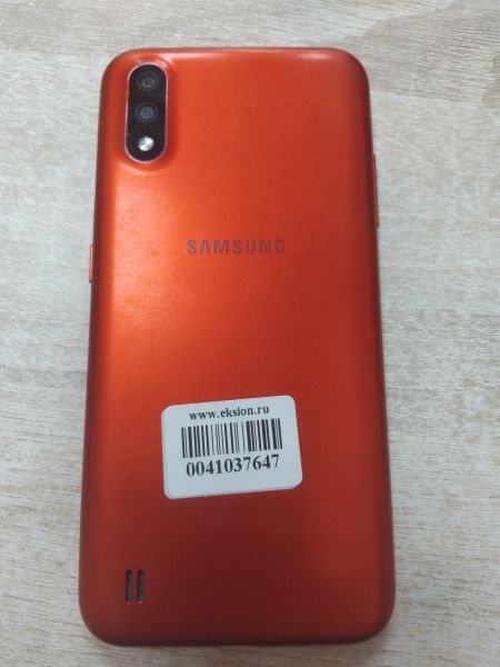 Купить Samsung Galaxy A01 (A015F/DS) Duos в Иркутск за 1200 руб.