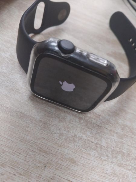 умные часы и браслеты Apple Watch SE 2 44mm (A2723) с СЗУ в Иркутск