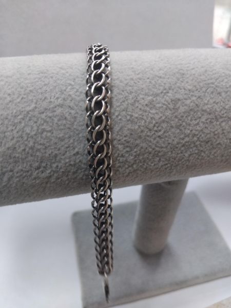 серебряный браслет Браслет серебро 925 9,29g, вес изделия 9.3g, длина 19 см в Иркутск