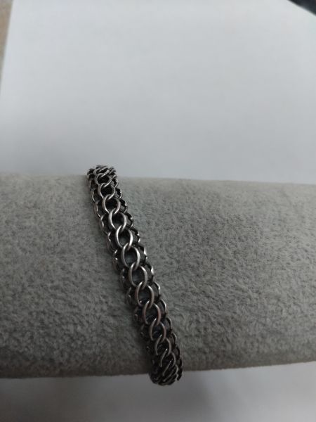 серебряный браслет Браслет серебро 925 9,29g, вес изделия 9.3g, длина 19 см в Иркутск