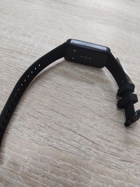 умные часы и браслеты Huawei Band 8 (ASK-B19) с СЗУ в Иркутск