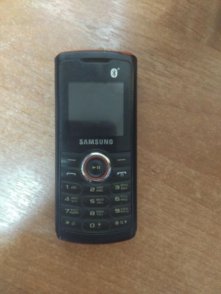 сотовый телефон Samsung E2121B с СЗУ в Иркутск