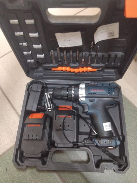 шуруповёрт аккумуляторный Bosch без модели (шуруповёрт) с СЗУ в Иркутск