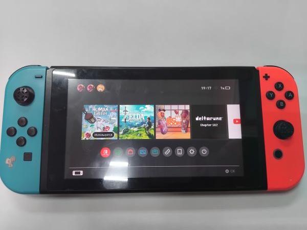 игровая приставка Nintendo Switch HAC-001 в Иркутск