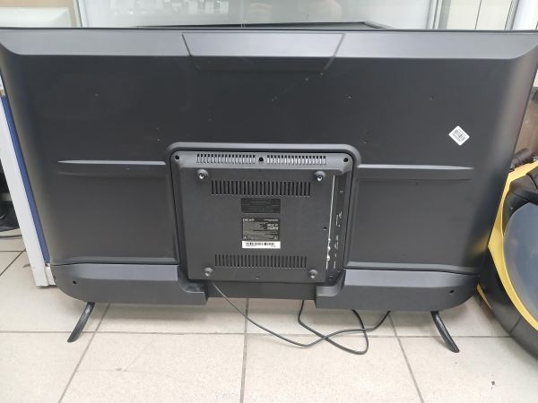 телевизор DEXP 40FCS1 в Иркутск