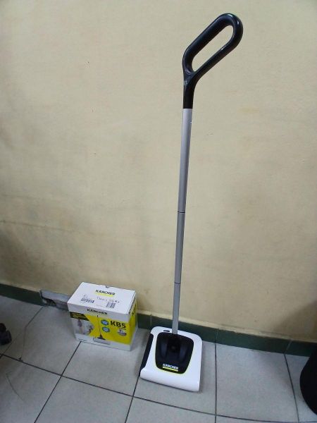 электровеник Karcher KB5 Premium в Иркутск