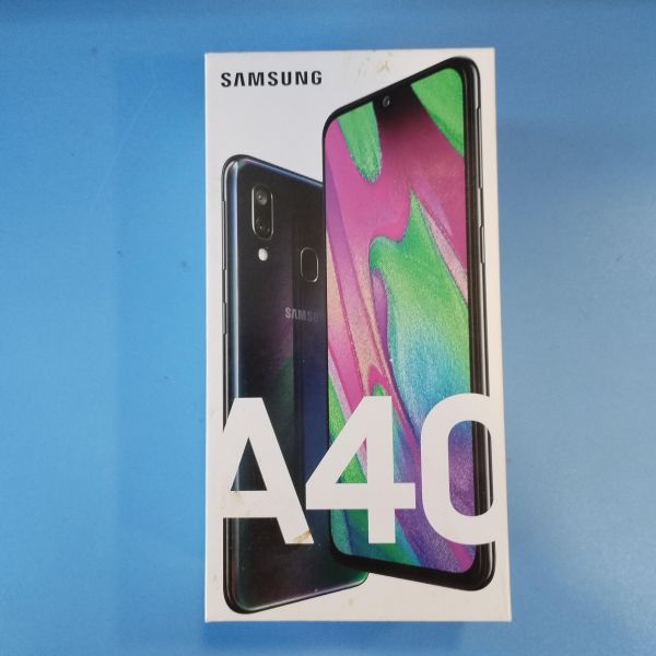 Купить Samsung Galaxy A40 2019 4/64GB (A405FM) Duos в Иркутск за 4599 руб.