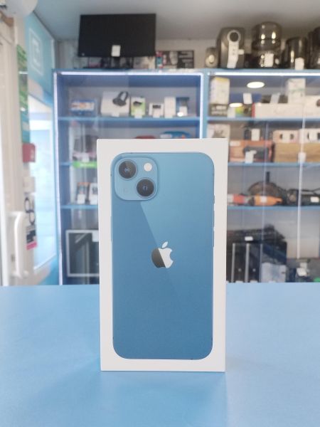 Купить Apple iPhone 13 128GB в Иркутск за 36099 руб.