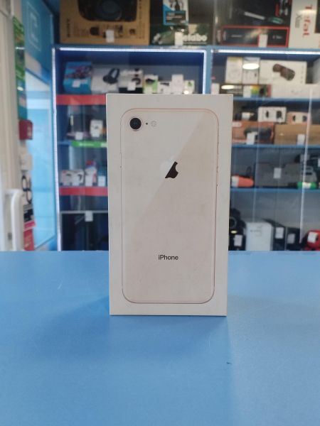 Купить Apple iPhone 8 64GB в Иркутск за 5999 руб.