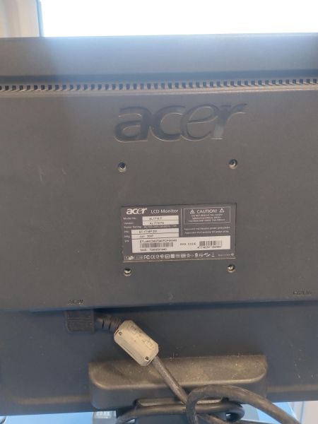 Купить Acer AL1716Fs в Иркутск за 549 руб.