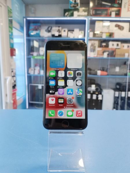 Купить Apple iPhone 7 128GB в Иркутск за 6399 руб.