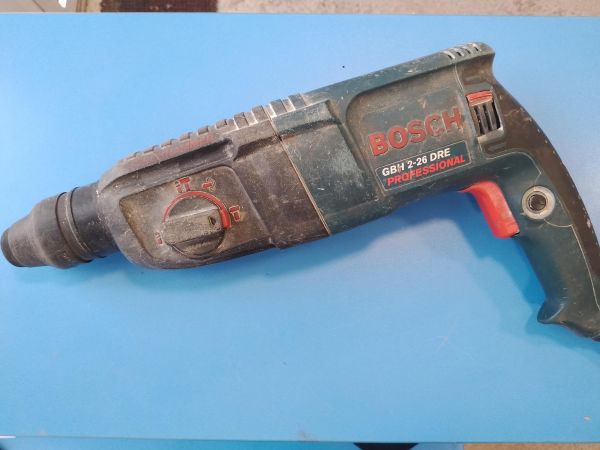 Купить Bosch GBH 2-26 DRE в Иркутск за 3799 руб.