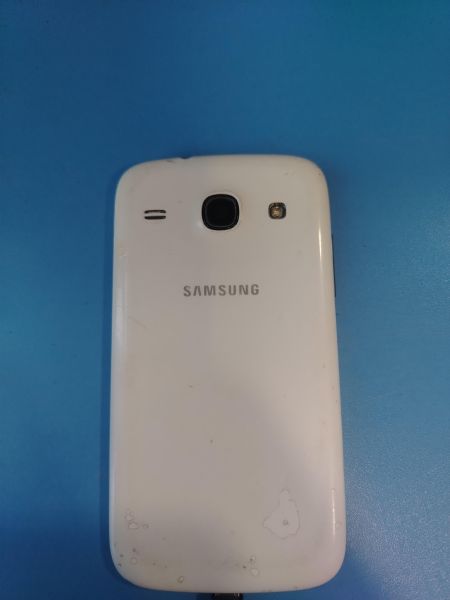 Купить Samsung Galaxy Core (i8262) Duos в Зима за 700 руб.