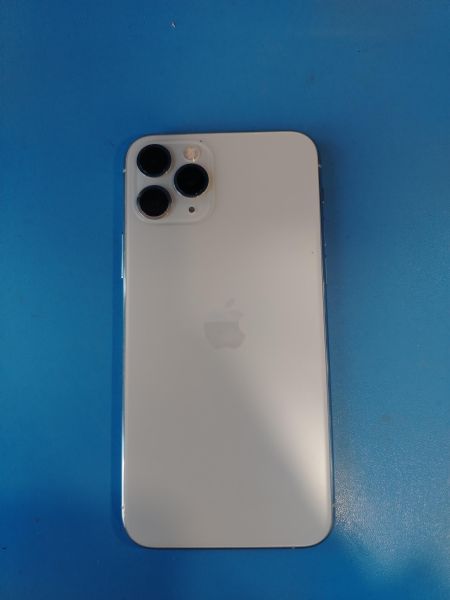 Купить Apple iPhone 11 Pro 64GB в Иркутск за 16750 руб.