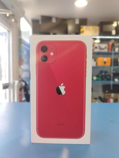 Купить Apple iPhone 11 64GB в Иркутск за 13000 руб.