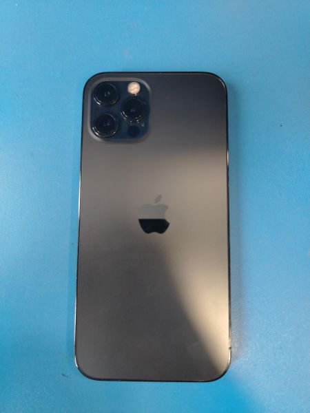 Купить Apple iPhone 12 Pro 256GB в Иркутск за 23600 руб.