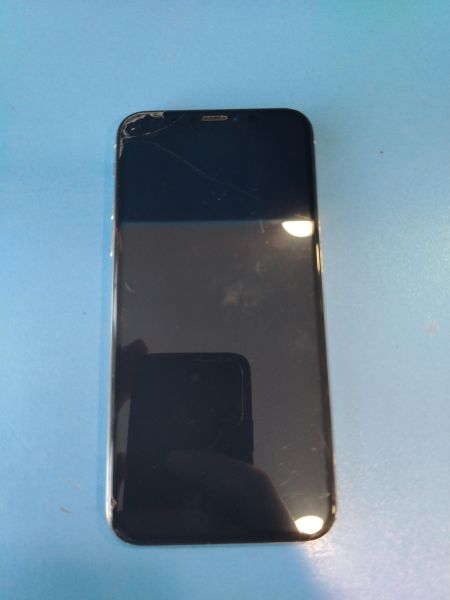 Купить Apple iPhone X 64GB в Иркутск за 4850 руб.