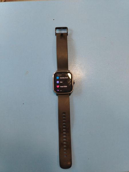 Купить Amazfit GTS 2 mini (A2018) с СЗУ в Иркутск за 1300 руб.