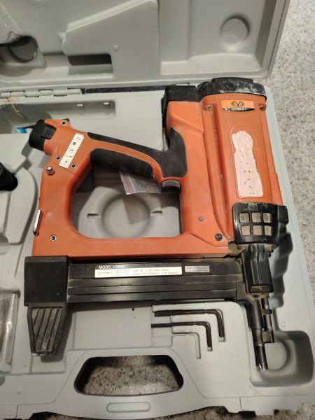Купить Hybest GSR40 с СЗУ в Иркутск за 12300 руб.