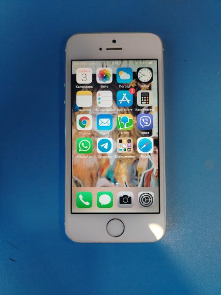 Купить Apple iPhone 5S 32GB в Иркутск за 2900 руб.