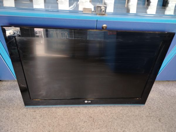 Купить LG 32LK455 в Иркутск за 4550 руб.