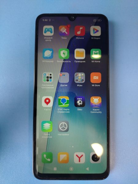 Купить Xiaomi Redmi 14C 4/128GB (2409BRN2CY) Duos в Иркутск за 5200 руб.
