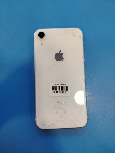 Купить Apple iPhone XR 64GB в Иркутск за 8400 руб.