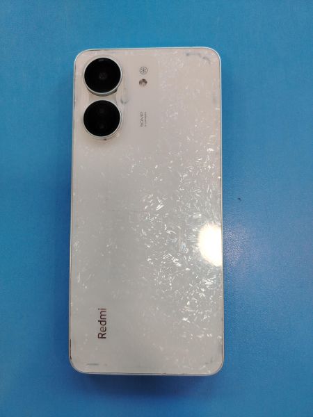 Купить Xiaomi Redmi 13C 8/256GB (23106RN0DA) Duos в Иркутск за 6400 руб.