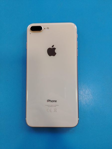 Купить Apple iPhone 8 Plus 64GB в Иркутск за 6400 руб.