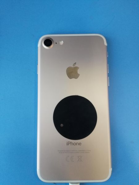 Купить Apple iPhone 7 128GB в Черемхово за 4500 руб.