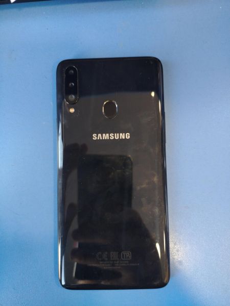 Купить Samsung Galaxy A20s 3/32GB (A207F) Duos в Иркутск за 3100 руб.