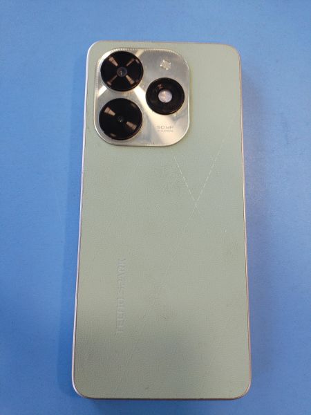 Купить TECNO Spark 20C 4/128GB (BG7n) Duos в Иркутск за 4850 руб.