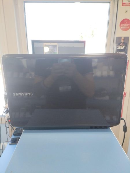Купить Samsung NP-R540-JT01RU (8GB/SSD 240 GB) в Иркутск за 4800 руб.