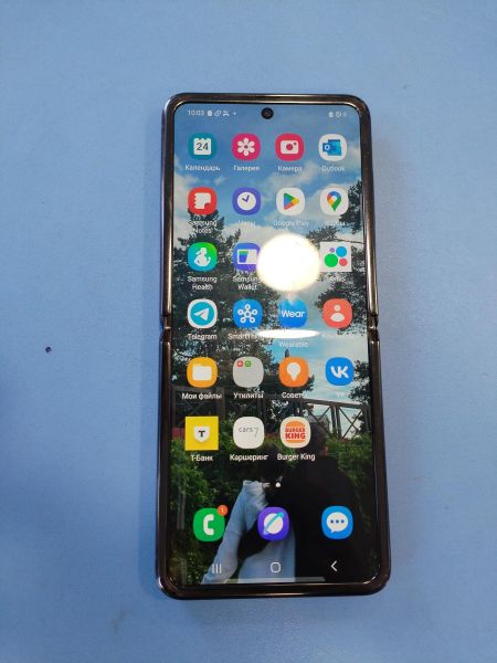 Купить Samsung Galaxy Z Flip 8/256GB (F700N) в Иркутск за 16500 руб.