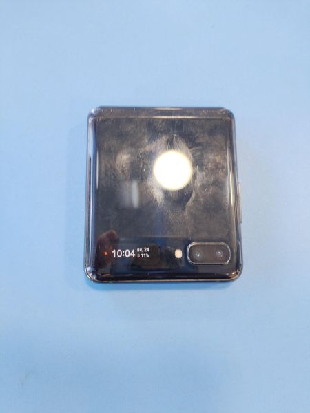 Купить Samsung Galaxy Z Flip 8/256GB (F700N) в Иркутск за 16500 руб.