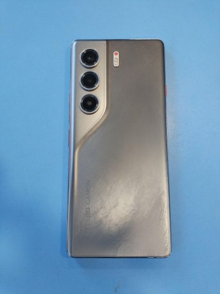 Купить TECNO Camon 40 Pro 5G 8/256GB (CM7) Duos в Иркутск за 14800 руб.