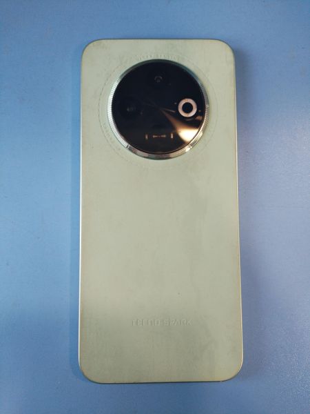 Купить TECNO Spark 30C 8/256GB (KL5n) Duos в Иркутск за 6700 руб.