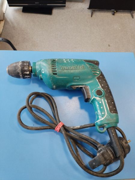 Купить Makita 6413 в Иркутск за 2000 руб.