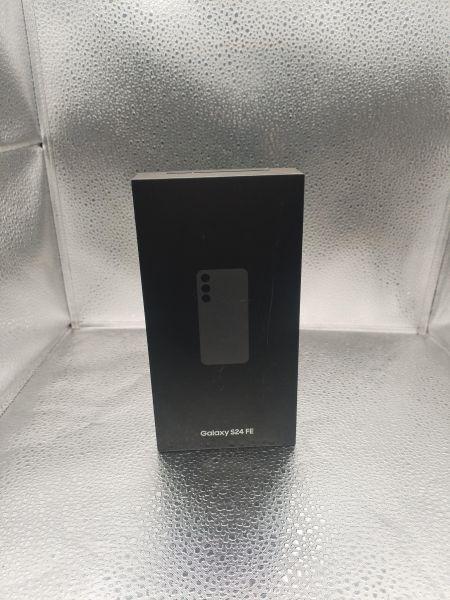 Купить Samsung Galaxy S24 FE 8/256GB (S721B) Duos в Иркутск за 32700 руб.