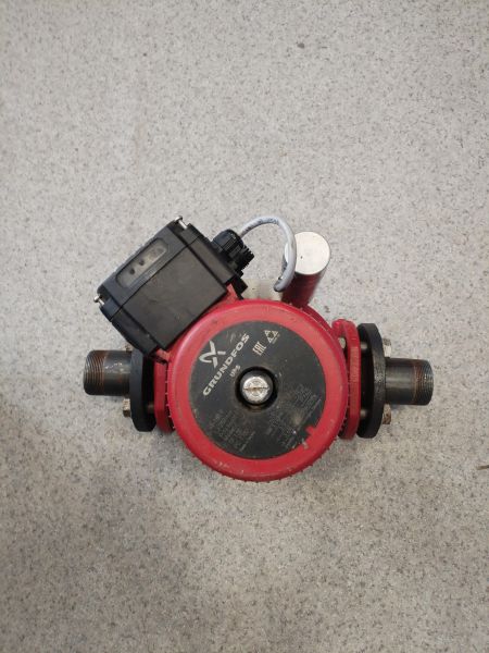 Купить GrundFos UPS40-180 F в Иркутск за 7500 руб.