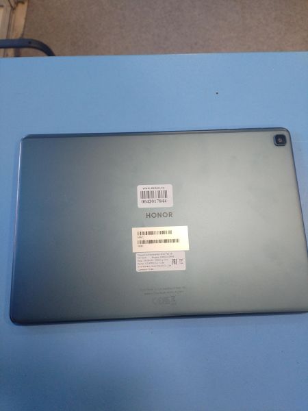 Купить Honor Pad X8 64GB (AGM3-AL09HN) (с SIM) в Иркутск за 5200 руб.