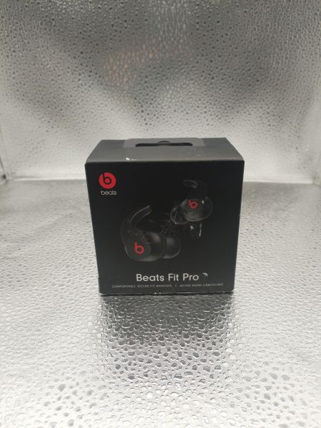 Купить Beats Fit Pro (A2576, A2577) в Иркутск за 6100 руб.